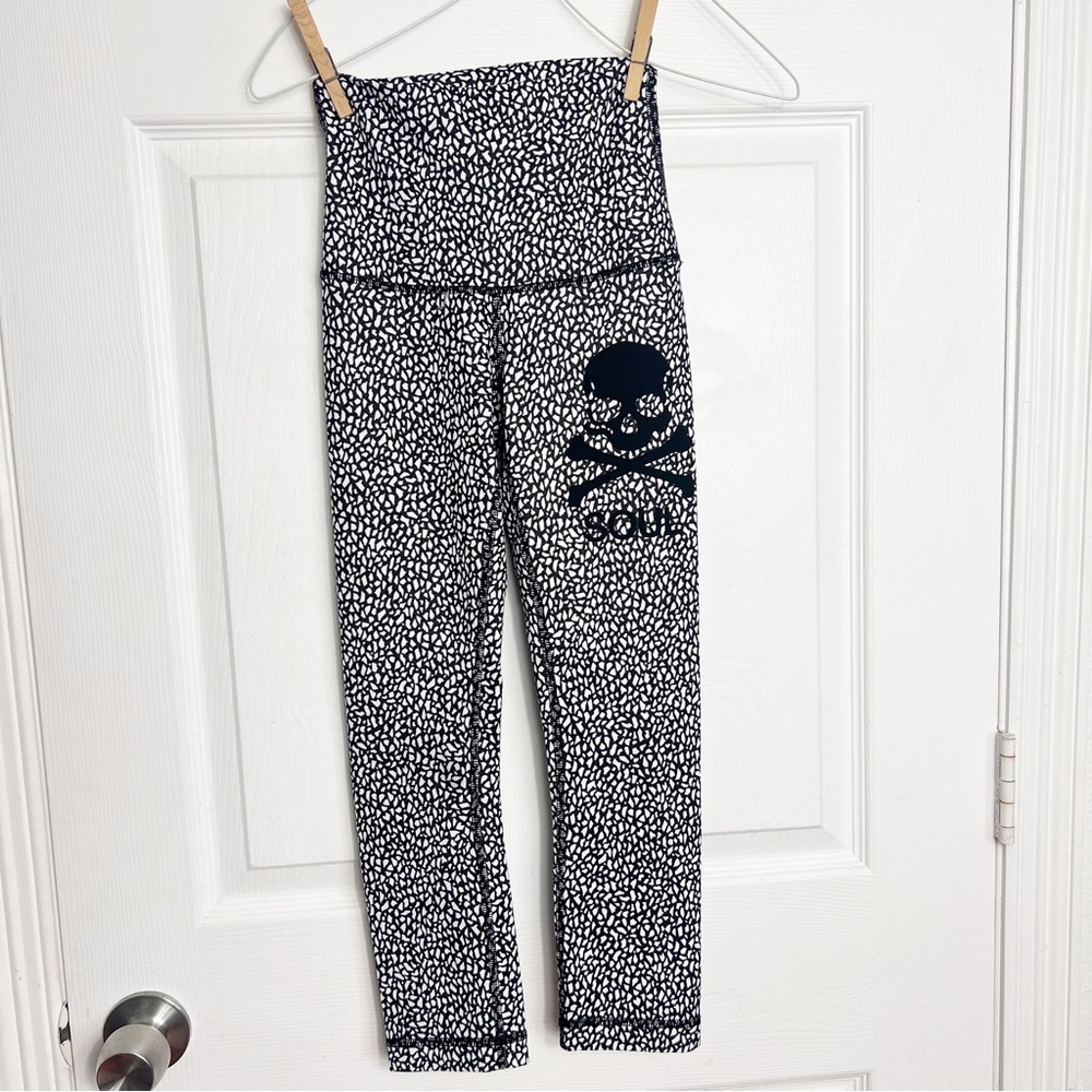 Lululemon | SoulCycle Animal Print Cropped Leggings Size 2